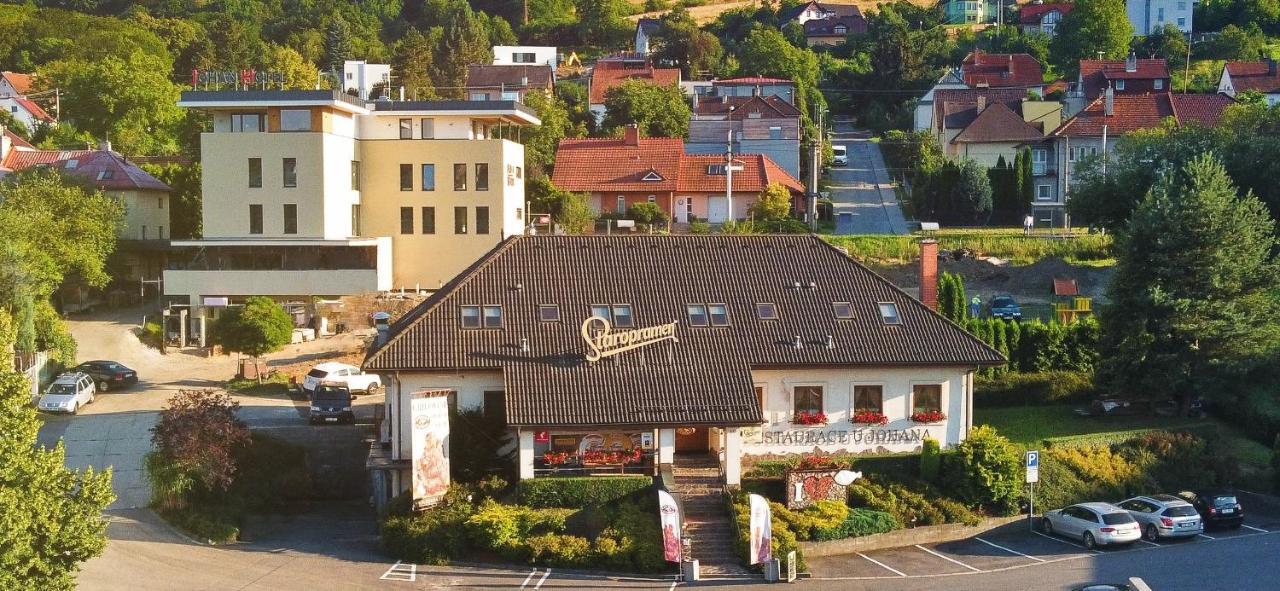 Zlín Penzion A Restaurace U Johana מראה חיצוני תמונה